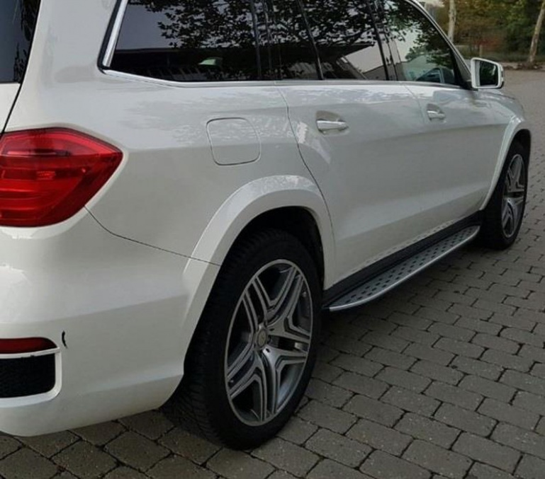 Upgrade Design Trittbretter / Einstiegsleisten für Mercedes Benz GL X166 12-20 mit ABE