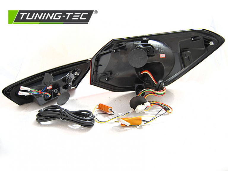 Voll LED Lightbar Design Rückleuchten Ford Focus MK4 3/5 Türer 18-21 rauch/rot dynamischer Blinker