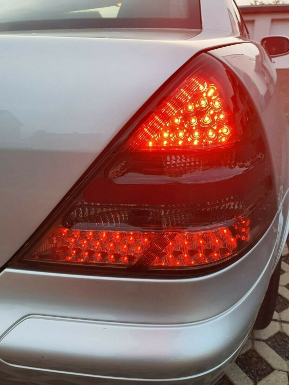 LED Upgrade Design Rückleuchten für Mercedes Benz SLK R170 96-04 rot/rauch