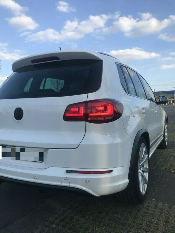 LED Upgrade Design Rückleuchten für VW Tiguan 07-11 rot/rauch