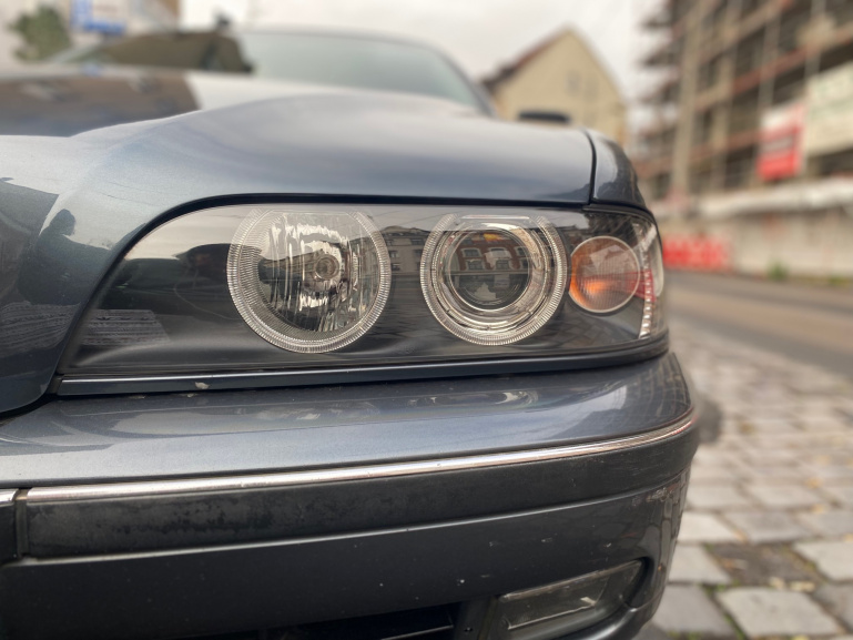 Xenon LED Angel Eyes Scheinwerfer für BMW 5er E39 Facelift 99-03 schwarz