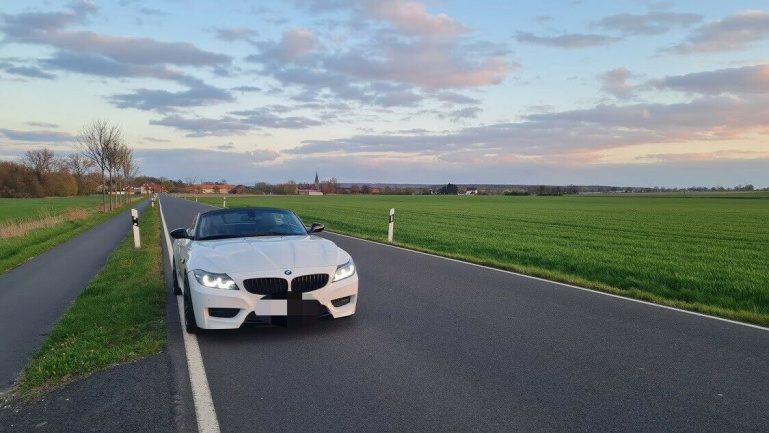 Xenon LED Tagfahrlicht Angel Eyes Scheinwerfer für BMW Z4 E89 09-13 schwarz mit LED Blinker