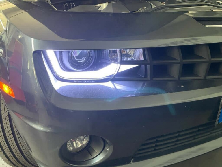 LED Tagfahrlicht Design Scheinwerfer für Chevrolet Camaro 09-13 schwarz LTI