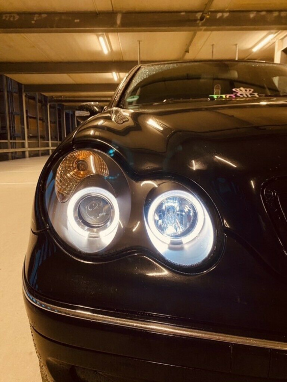 LED Angel Eyes Scheinwerfer für Mercedes Benz C-Klasse W203 00-04 schwarz