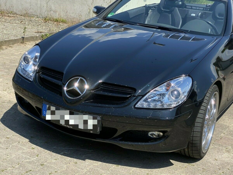 LED Tagfahrlicht Design Scheinwerfer für Mercedes Benz SLK R171 04-11 chrom