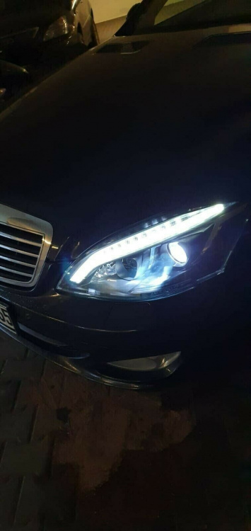 Xenon LED Tagfahrlicht Design Scheinwerfer für Mercedes Benz S-Klasse W221 05-09 chrom