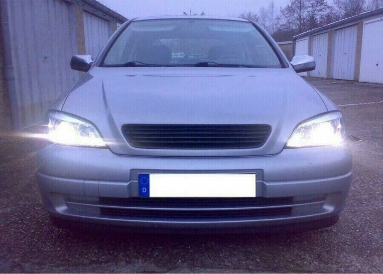 LED Tagfahrlicht Design Scheinwerfer für Opel Astra G 98-04 chrom