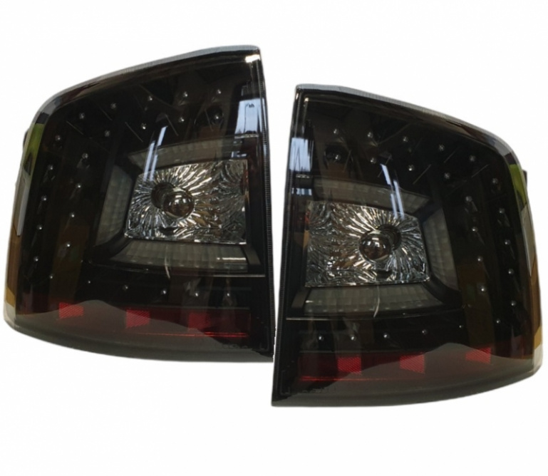LED Upgrade Design Rückleuchten für Skoda Octavia 2 (1Z) RS, Scout und 4x4 Combi 04-11 schwarz/rauch