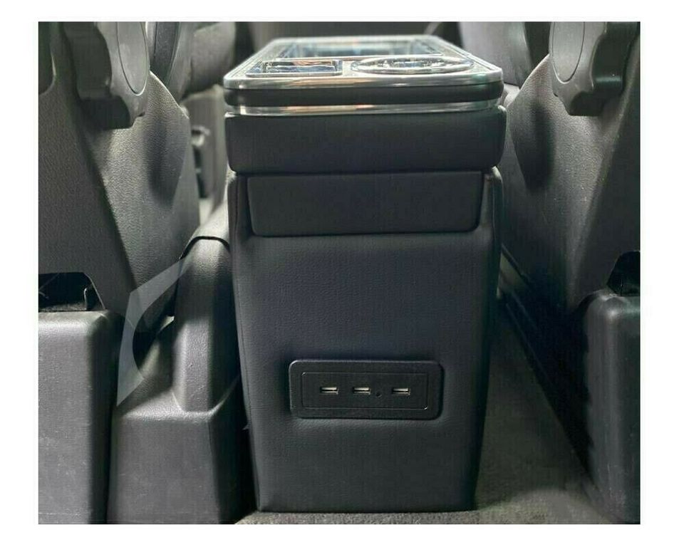 Ablage in der Mittelkonsole des Rücksitzes - VW UP