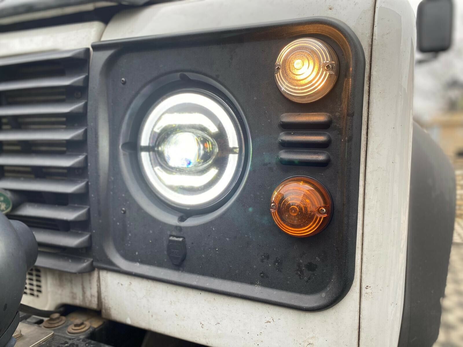 Voll LED Angel Eyes Scheinwerfer für Land Rover Defender 90 / 110