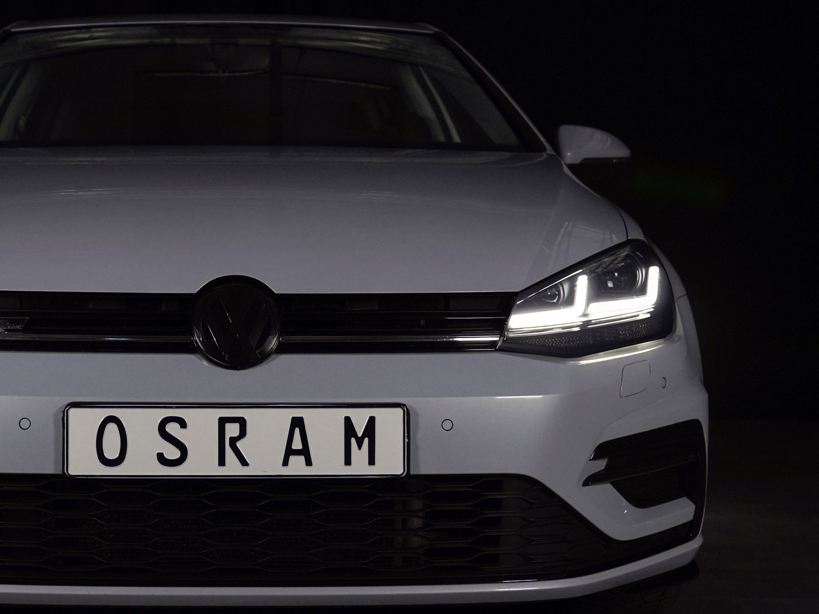 OSRAM LED-DRIVING VOLL-LED Tagfahrlicht Scheinwerfer für VW Golf