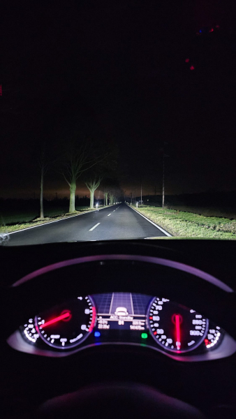 Voll LED Tagfahrlicht Scheinwerfer Set für Audi A6 4G (C7) 11-15 schwarz mit LED Blinker