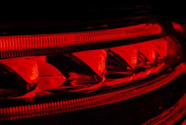 Voll LED Upgrade Design Rückleuchten für Mercedes Benz E-Klasse W212 Limousine 09-13 rot/rauch (für Halogen Blinker)