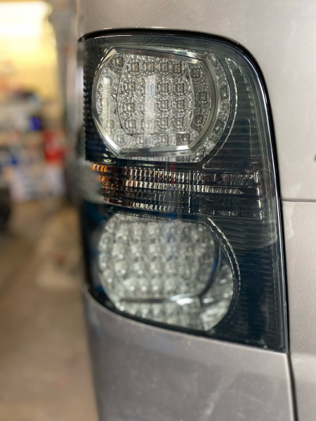 LED Upgrade Design Rückleuchten für VW Touran 1T / 1T GP 03-10 schwarz/rauch