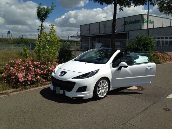 LED Tagfahrlicht Design Scheinwerfer für Peugeot 207 06-12 schwarz