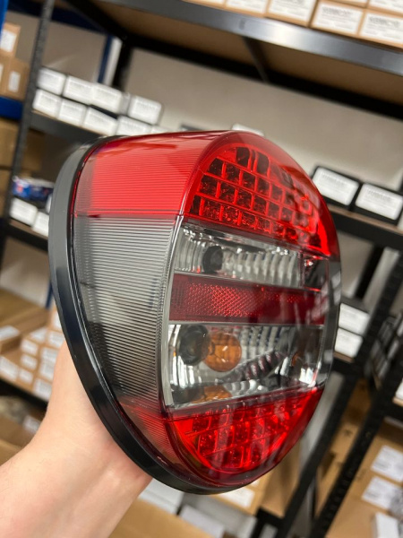 LED Upgrade Design Rückleuchten für VW Käfer 1303 73-85 rot/rauch