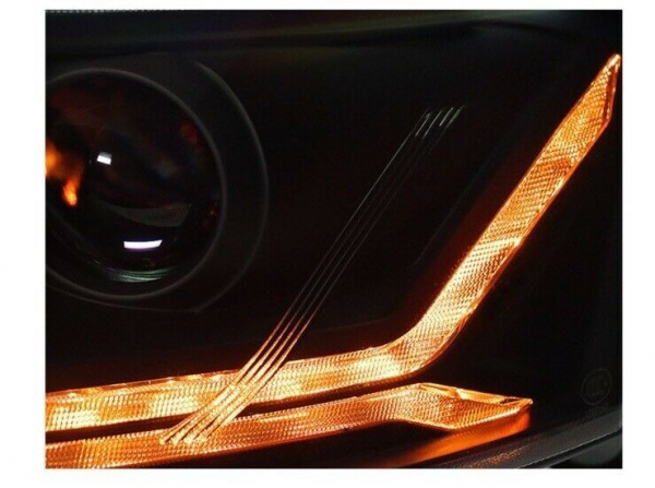 LED Tagfahrlicht Scheinwerfer für Audi A6 C6 (4F) 04-08 schwarz mit dynamischem Blinker